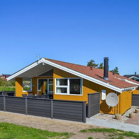 Holiday Elsbeth - 500m From The Sea In Western Jutland By Interhome Holiday home Lakolk