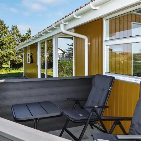 Holiday Elsbeth - 500m From The Sea In Western Jutland By Interhome *
