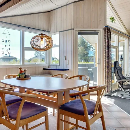 Feriehus Elsbeth - 500m From The Sea By Interhome Lakolk